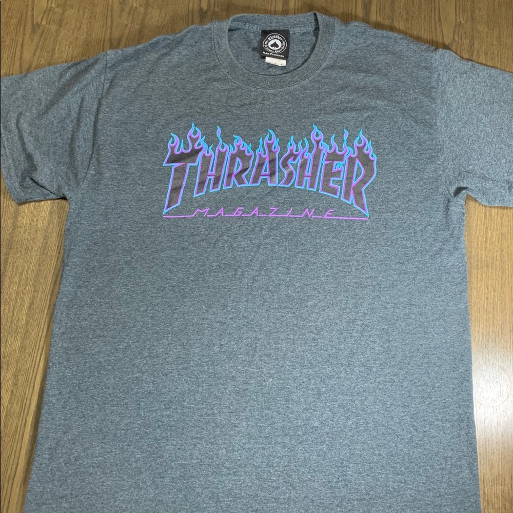 Thrasher Magazine t-shirt. Gray. Medium